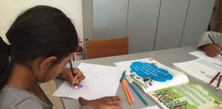 Njihuni me Dean, 7-vjeçarja rikthehet në bankat e shkollës