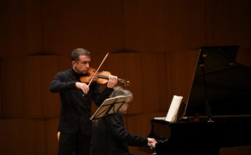 Violinisti Tedi Papavrami elektrizon Tiranën, sjell Beethoven, Shopen dhe Mozart