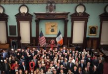 VIDEO/ Pavarësia, këngë e valle shqiptare në Këshillin Bashkiak të Nju-Jorkut