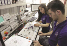 Thyerja e tabuve/ Bursa për vajzat që ndjekin zanatet e djemve