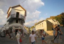 Berati dhe Gjirokastra, rreth 300 mijë vizitorë në 10 muaj