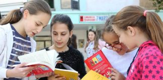 Nxitja e leximit, 200 libra për vogëlushët e Tepelenës