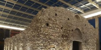 FOTOT/ Del në dritë memoriali i Gjergj Kastriotit në Lezhë