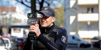 Shoferi më i pafat, i hiqet patenta vetëm 49 minuta pasi e mori