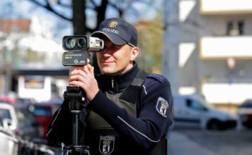 Shoferi më i pafat, i hiqet patenta vetëm 49 minuta pasi e mori