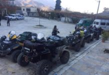 FOTOT/ Aventura e italianëve, vijnë me motorra dhe ‘ngjisin’ malin e Tomorrit