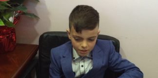 Frymëzon 10 vjeçari nga Roskoveci, dhuron kursimet e një viti për familjet në nevojë