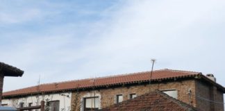 Bashkia Divjakë rikonstrukton 120 shtëpi të familjeve në nevojë