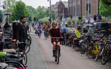 17 milionë banorë dhe 23 milionë biçikleta, njihuni me shtetin më të veçantë