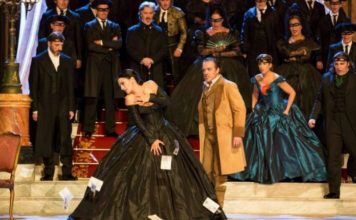 ‘La Traviata’, sopranoja Ermonela Jaho vazhdon të shkëlqejë në Paris