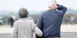 Festat e fundvitit, 5 mijë lekë shpërblim për pensionistët! Ja kur do të shpërndahet