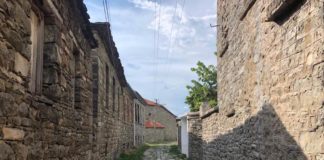 “Rruga e portave” në Rehovë, destinacioni që ruan gjurmët e traditës shekullore