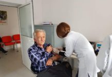 Gripi stinor, nis vaksinimi falas për kategoritë në risk