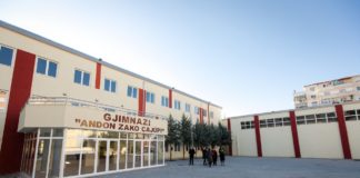 Përfundon rikonstruksioni i gjimnazit “A. Z. Çajupi” në Tiranë, gati për nxënësit (FOTO)