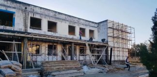 Nis rikonstruksioni i shkollës “Meleq Gosnishti” në Patos