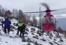 VIDEO/ ‘Heronjtë e ajrit’, pilotët e FA ndihmuan mbi 100 persona të bllokuar nga bora