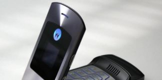 E mbani mend këtë celular? Rikthehet bujshëm për të gjithë nostalgjikët…