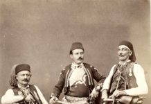 FOTOT e rralla të 1820-1890/ Si ishin burrat shqiptarë, 200 vjet më parë