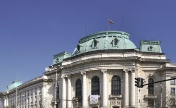 Në Universitetin e Sofjes flitet shqip, 60 studentë bullgarë po mësojnë gjuhën tonë