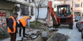 Tre lagje të kryeqytetit me rrjet të ri ujësjellësi dhe kanalizimesh