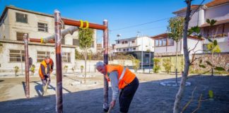 Një kënd i ri lojërash për fëmijët e Vaqarrit