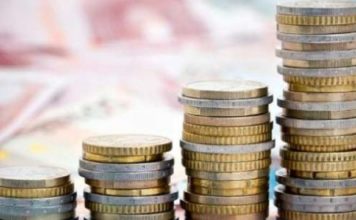 Raporti pozitiv i Komisionit Europian për Shqipërinë, ja çfarë thotë për ekonominë