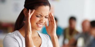 7 faktorët që shkaktojnë dhimbje koke në mëngjes