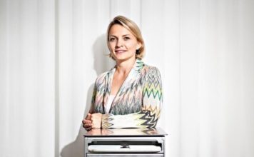 Njihuni me Lejlan, shqiptarja që bleu një kompani ajrore