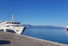 141 turistët francezë zbarkojnë Potin e Vlorës me kroçeren “La Belle De L’Adriatique”