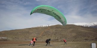 Nis kampionati i tetë i fluturimeve nga ajri në Gjirokastër