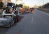 Segmenti Plepa-Kavajë, nis asfaltimi i pjesëve të dëmtuara