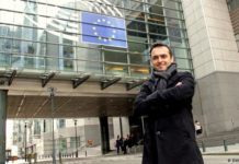 Histori suksesi/ Njihuni me shqiptarin që kandidon për Parlamentin Evropian