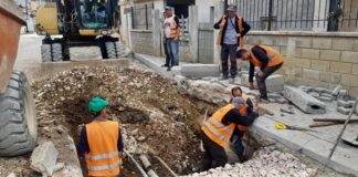 Tiranë, vijon puna për rehabilitimin e rrugës “Hysni Gërbolli” dhe rrugës “Egnatia” në Laprakë