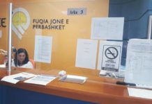 Edhe sot, sportelet dhe arkat e OSHEE do të jenë të hapura për abonentët