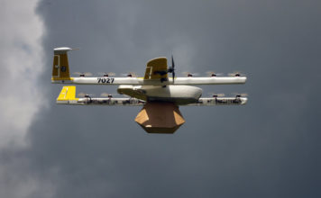 Edhe në SHBA, fillon shërbimi postar me dron