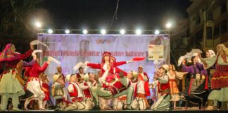 Festivalit Folklorik Kombëtar, Kavaja mikpriti 300 artistë