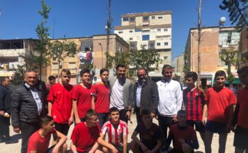 Vlorë, fondacioni “Lorik Cana 5” projekte për kënde sportive në kopshte publike
