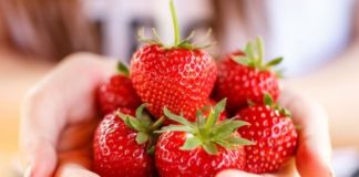 Luleshtrydhet, aleate të shkelqyera për shëndetin e lëkurës