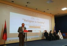 “Feja në shoqëri – modeli shqiptar”, një ekspozitë për bashkëjetesen tonë fetare