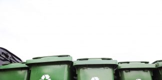 Ndarja e mbetjeve urbane në burim, vendosen 600 kosha në Himarë