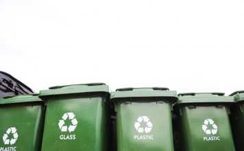 Ndarja e mbetjeve urbane në burim, vendosen 600 kosha në Himarë