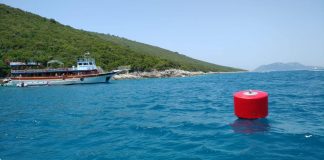 Bova ankoruese për anijet turistike në Parkun Detar Karaburun-Sazan