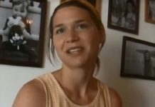 Amerikania që la SHBA-të për Gjirokastrën, vajza nga Kalifornia bën ëmbëlsira për qytetin e gurtë (VIDEO)