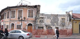 Shtëpitë në rrezik shembjeje dhe ato të amortizuara do të rikonstruktohen falas nga bashkitë