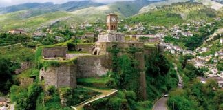 Shqipëria turistike, destinacioni i katërt për zviceranët. Për herë të parë në katalogët e udhëtimeve