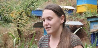 Bletërritësja 17-vjeçare/ Pasioni i adoleshentes në Përrenjas: Mos e braktisni Shqipërinë