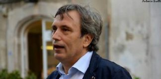 Kush është Loris Castriota Skanderbegh, familja e të cilit rrjedh nga djali i Gjergj Kastriotit