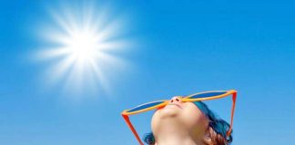 Këshilla nga mjekët: Ja si të mbroni fëmijët nga i nxehti i verës