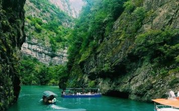 Faqja e njohur e turizmit: Shqipëria, perla e Ballkanit që duhet vizituar