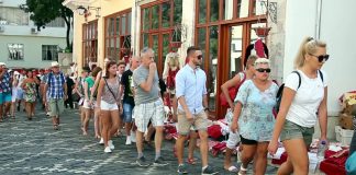 Mbi 1 milion të huaj vizituan Shqipërinë gjatë katër muajve, ja shteti me rritjen më të lartë